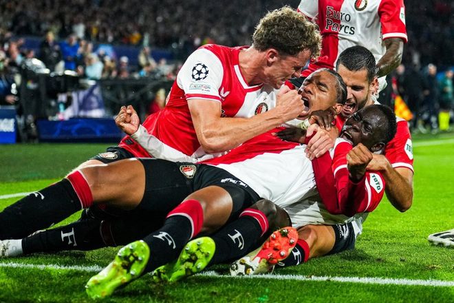 强度的商业 强度的商业