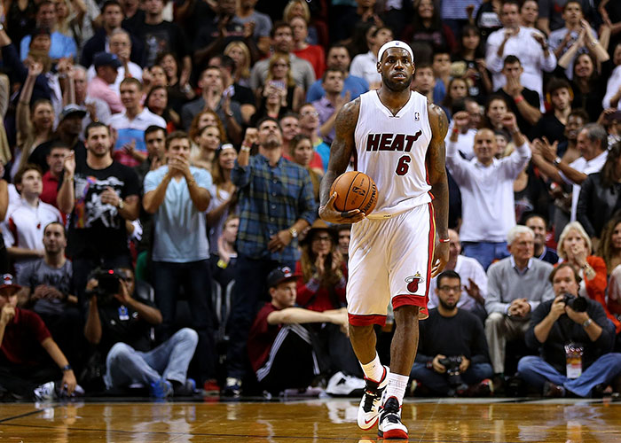 用同义词试 用同义词试